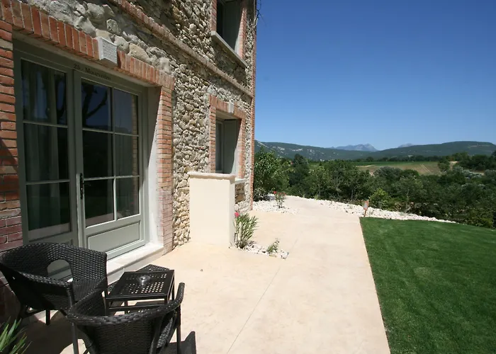 Château Les Oliviers de Salettes